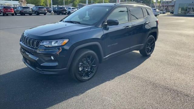 2024 Jeep Compass COMPASS LATITUDE 4X4