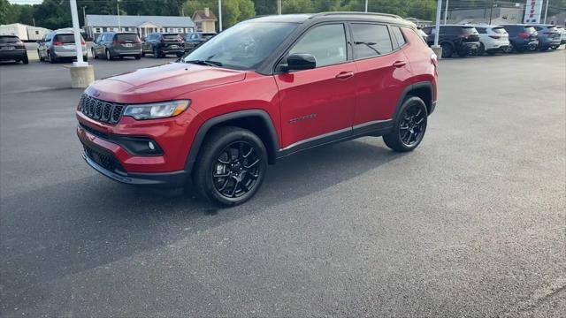 2024 Jeep Compass COMPASS LATITUDE 4X4