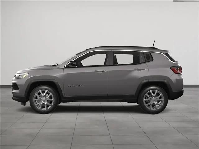 2024 Jeep Compass COMPASS LATITUDE LUX 4X4