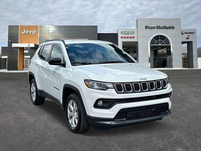 2024 Jeep Compass COMPASS LATITUDE 4X4