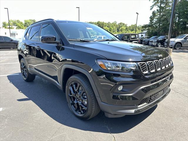 2024 Jeep Compass COMPASS LATITUDE 4X4