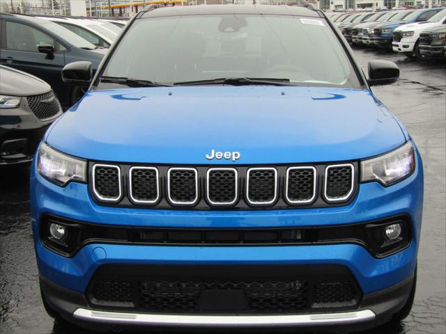 2024 Jeep Compass COMPASS LIMITED 4X4