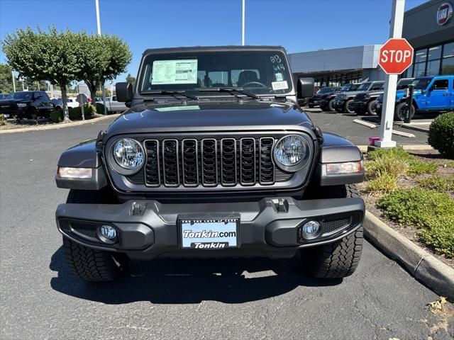 2024 Jeep Gladiator GLADIATOR NIGHTHAWK 4X4