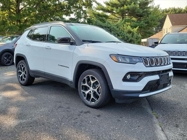 2024 Jeep Compass COMPASS LIMITED 4X4