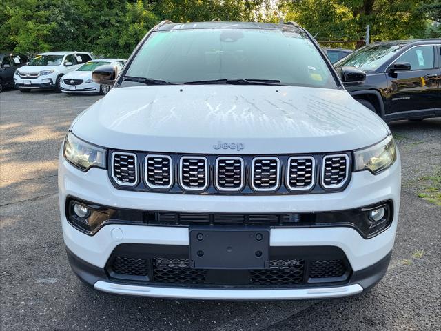 2024 Jeep Compass COMPASS LIMITED 4X4