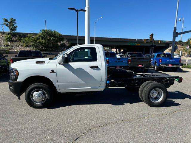 2024 RAM Ram 3500 Chassis Cab RAM 3500 TRADESMAN CHASSIS REGULAR CAB 4X4 60 CA