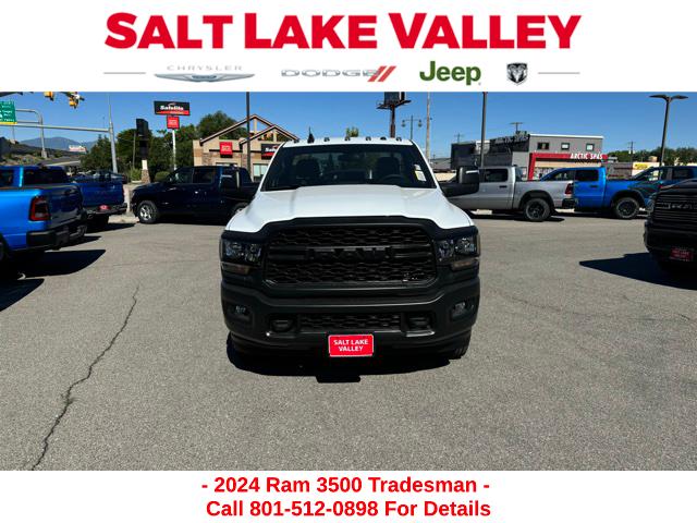 2024 RAM Ram 3500 Chassis Cab RAM 3500 TRADESMAN CHASSIS REGULAR CAB 4X4 60 CA