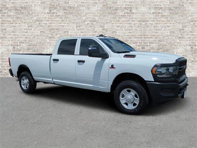 2024 RAM Ram 2500 RAM 2500 TRADESMAN CREW CAB 4X4 8 BOX