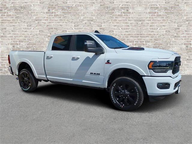 2024 RAM Ram 3500 RAM 3500 LIMITED CREW CAB 4X4 64 BOX