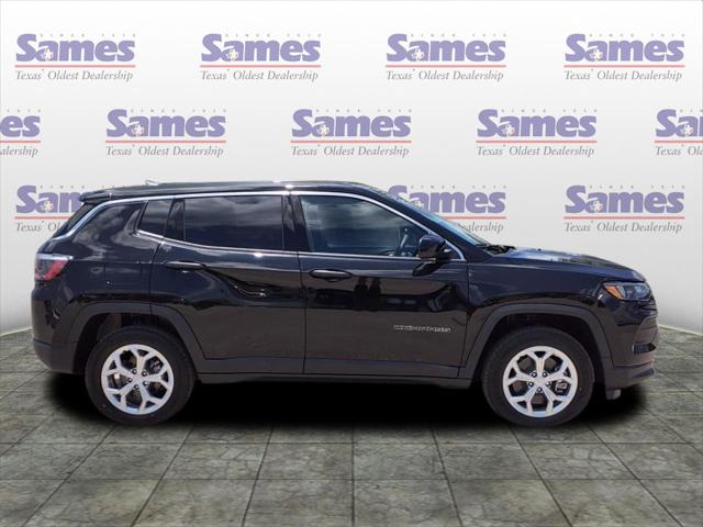 2024 Jeep Compass COMPASS SPORT 4X4