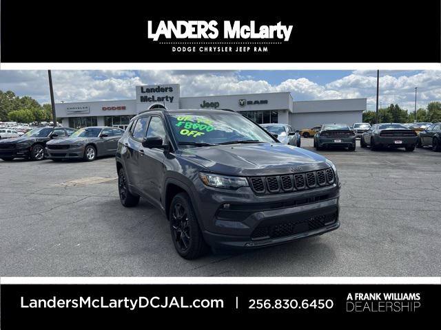 2024 Jeep Compass COMPASS LATITUDE 4X4