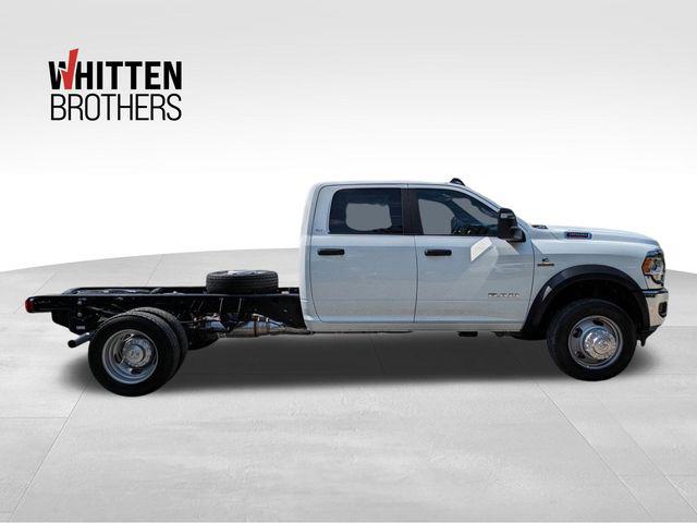 2024 RAM Ram 4500 Chassis Cab RAM 4500 SLT CHASSIS CREW CAB 4X4 60 CA