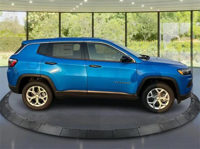 2024 Jeep Compass COMPASS SPORT 4X4