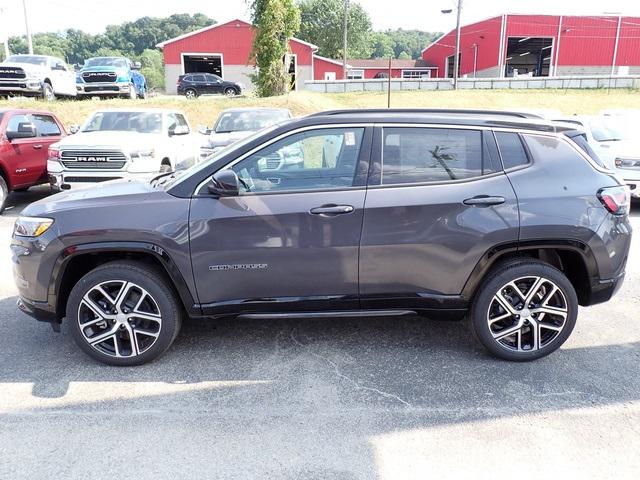 2024 Jeep Compass COMPASS LIMITED 4X4