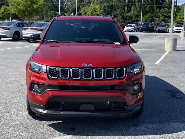 2024 Jeep Compass COMPASS LATITUDE 4X4