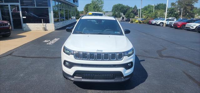 2024 Jeep Compass COMPASS LATITUDE 4X4