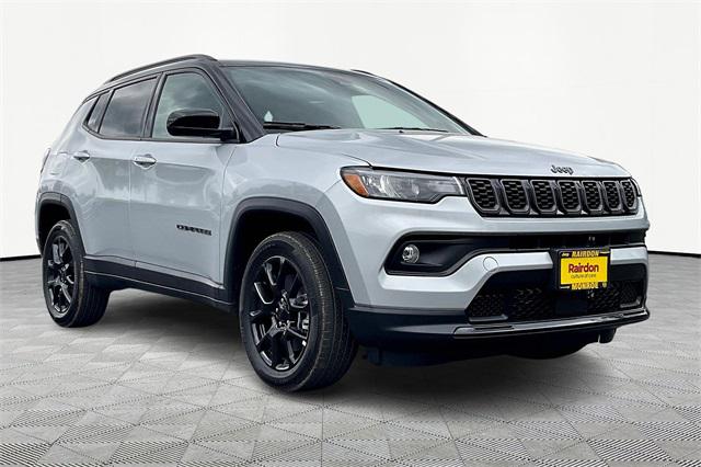 2024 Jeep Compass COMPASS LATITUDE 4X4