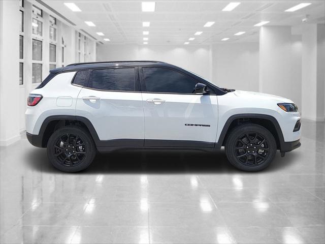 2024 Jeep Compass COMPASS LATITUDE 4X4