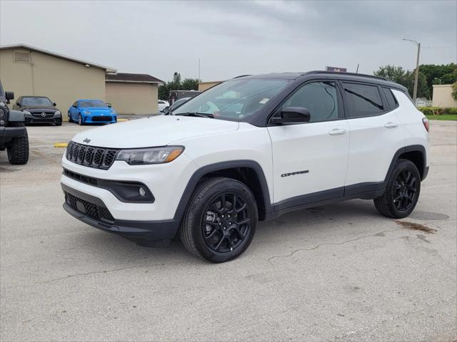 2024 Jeep Compass COMPASS LATITUDE 4X4