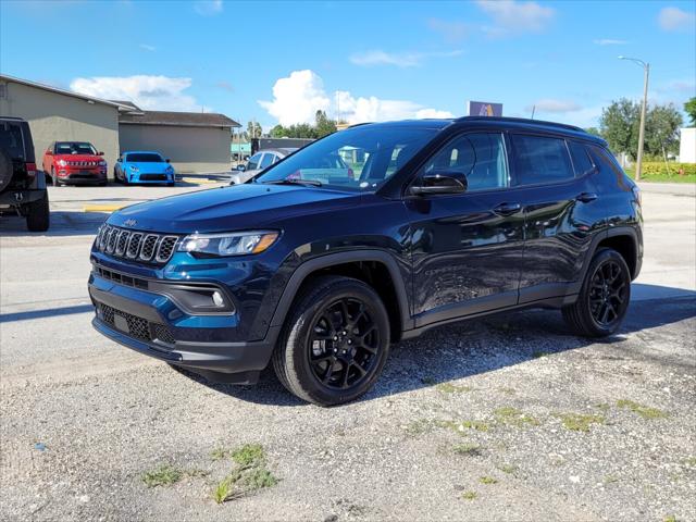 2024 Jeep Compass COMPASS LATITUDE 4X4