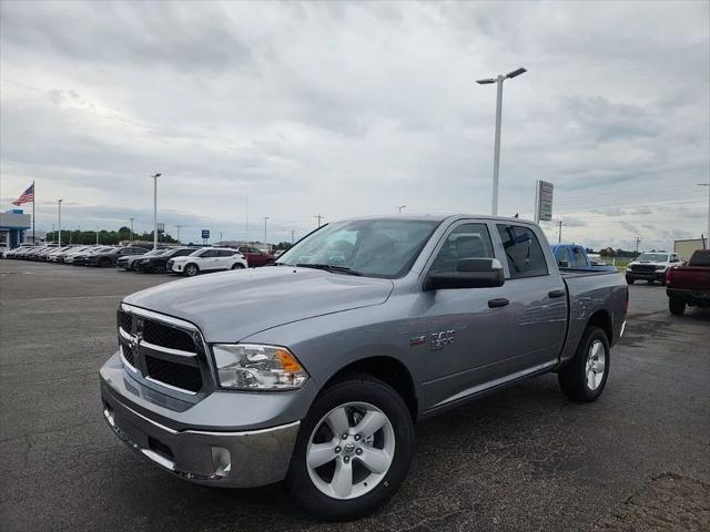 2024 RAM Ram 1500 Classic RAM 1500 CLASSIC TRADESMAN CREW CAB 4X4 57 BOX