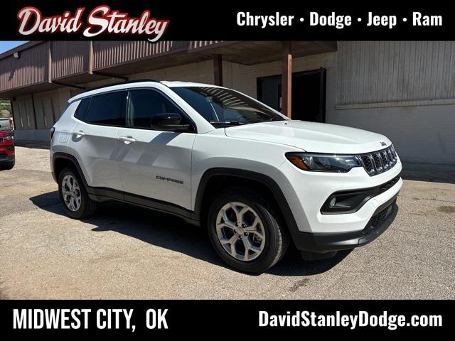 2024 Jeep Compass COMPASS LATITUDE 4X4