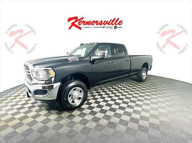 2024 RAM Ram 2500 RAM 2500 TRADESMAN CREW CAB 4X4 8 BOX