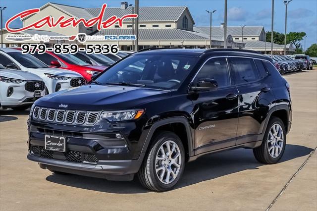 2024 Jeep Compass COMPASS LATITUDE LUX 4X4