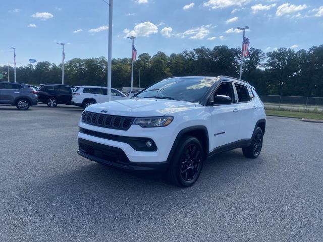 2024 Jeep Compass COMPASS LATITUDE 4X4