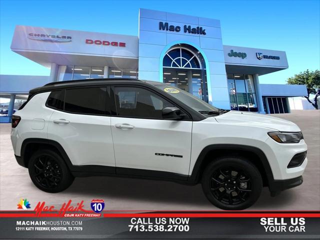 2024 Jeep Compass COMPASS LATITUDE 4X4