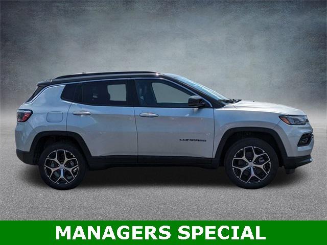 2024 Jeep Compass COMPASS LIMITED 4X4