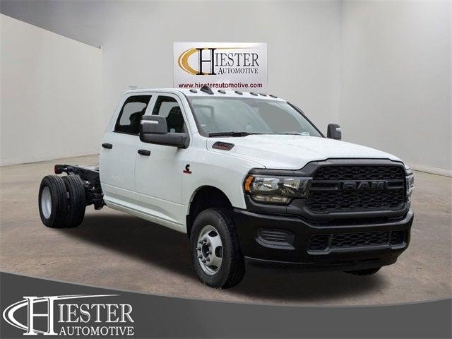 2024 RAM Ram 3500 Chassis Cab RAM 3500 TRADESMAN CREW CAB CHASSIS 4X4 60 CA