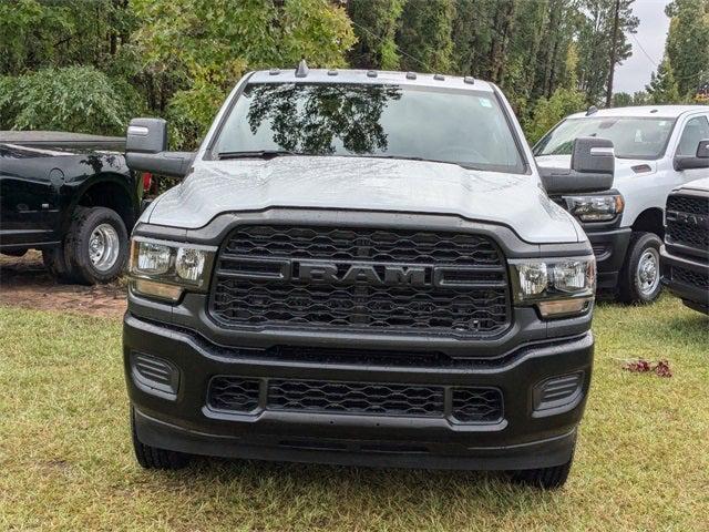 2024 RAM Ram 3500 Chassis Cab RAM 3500 TRADESMAN CREW CAB CHASSIS 4X4 60 CA