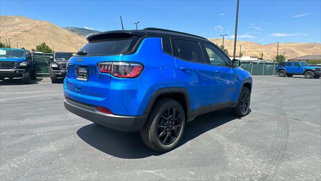 2024 Jeep Compass COMPASS LATITUDE 4X4