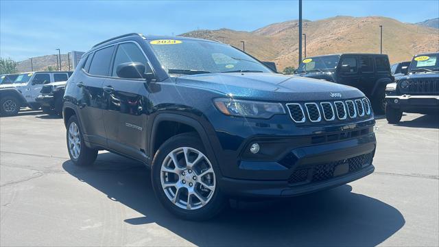 2024 Jeep Compass COMPASS LATITUDE LUX 4X4