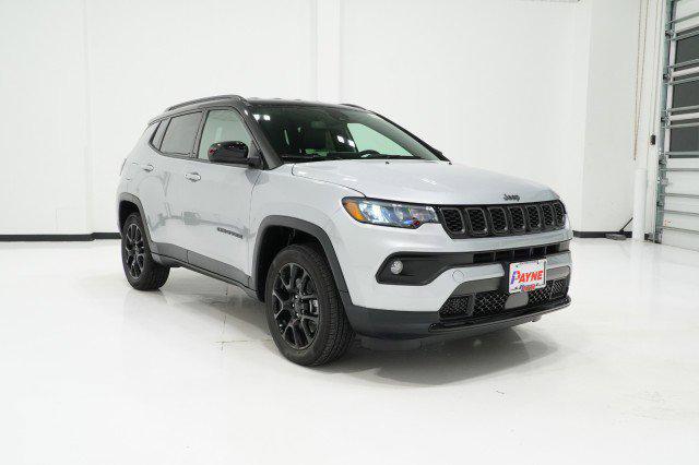 2024 Jeep Compass COMPASS LATITUDE 4X4