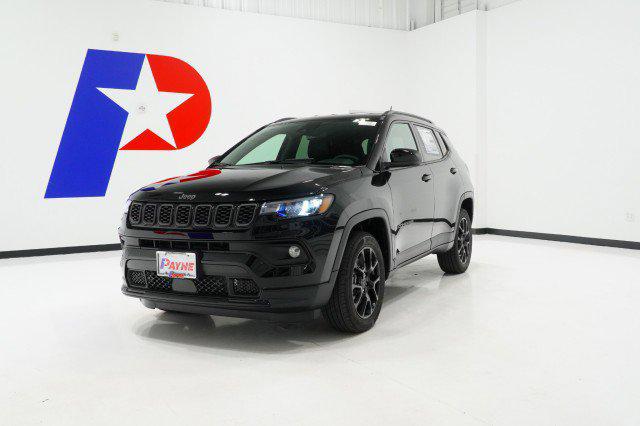 2024 Jeep Compass COMPASS LATITUDE 4X4