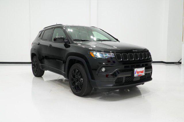 2024 Jeep Compass COMPASS LATITUDE 4X4