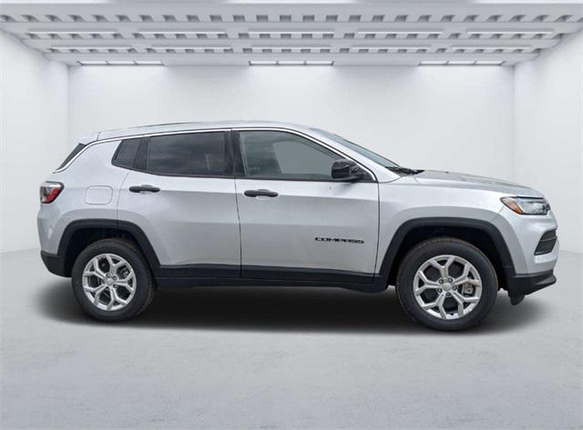 2024 Jeep Compass COMPASS SPORT 4X4