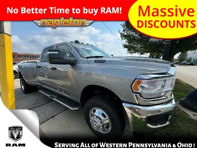 2024 RAM Ram 3500 RAM 3500 TRADESMAN CREW CAB 4X4 8 BOX