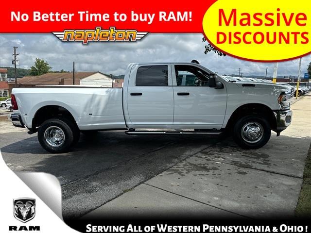 2024 RAM Ram 3500 RAM 3500 TRADESMAN CREW CAB 4X4 8 BOX