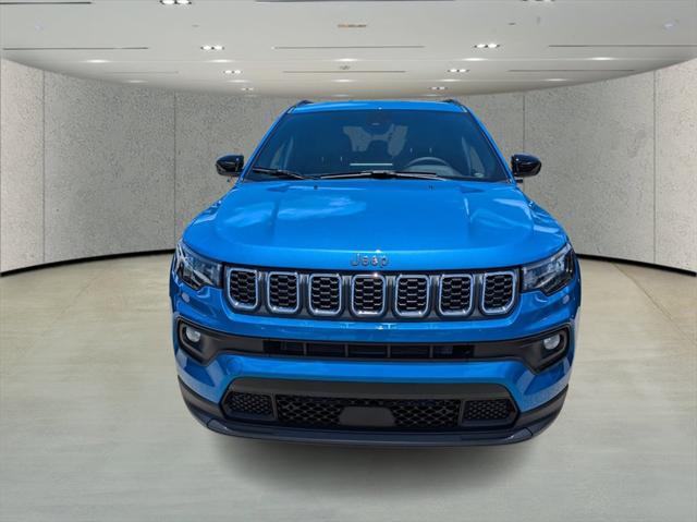 2024 Jeep Compass COMPASS LATITUDE 4X4