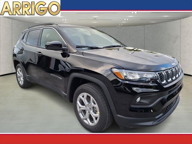 2024 Jeep Compass COMPASS LATITUDE 4X4