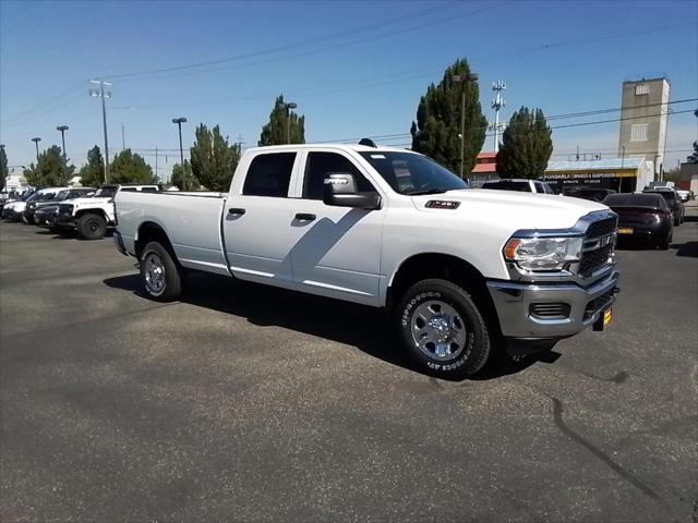 2024 RAM Ram 2500 RAM 2500 TRADESMAN CREW CAB 4X4 8 BOX