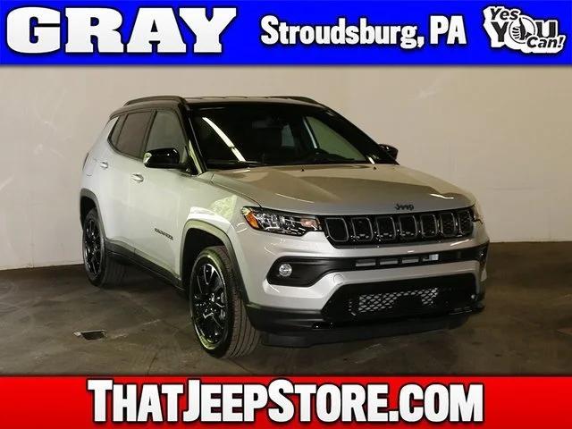 2024 Jeep Compass COMPASS LATITUDE 4X4