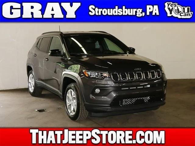 2024 Jeep Compass COMPASS LATITUDE 4X4