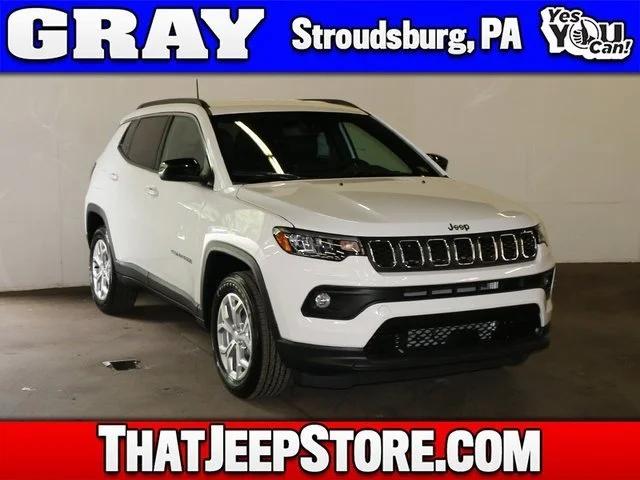 2024 Jeep Compass COMPASS LATITUDE 4X4