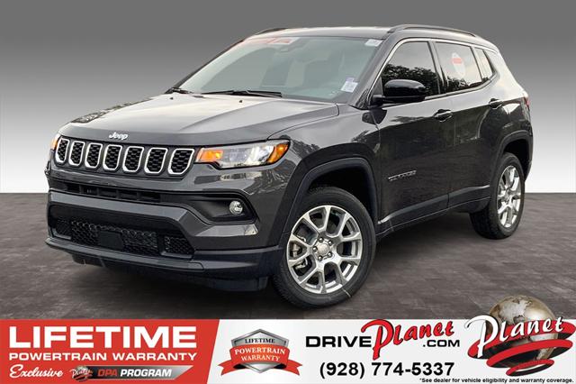 2024 Jeep Compass COMPASS LATITUDE LUX 4X4