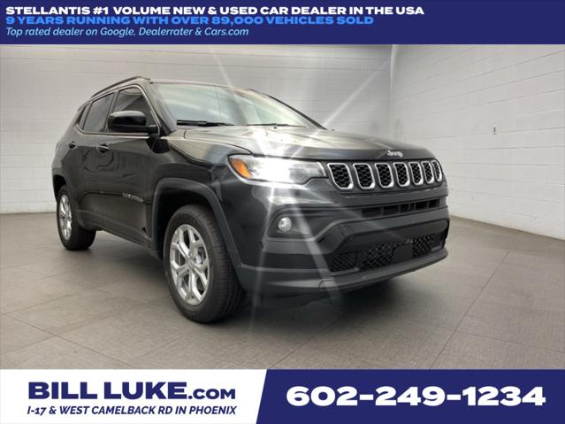 2024 Jeep Compass COMPASS LATITUDE 4X4