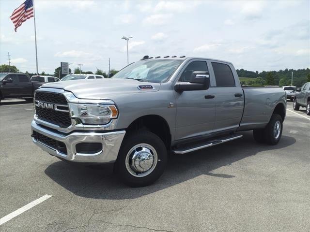 2024 RAM Ram 3500 RAM 3500 TRADESMAN CREW CAB 4X4 8 BOX